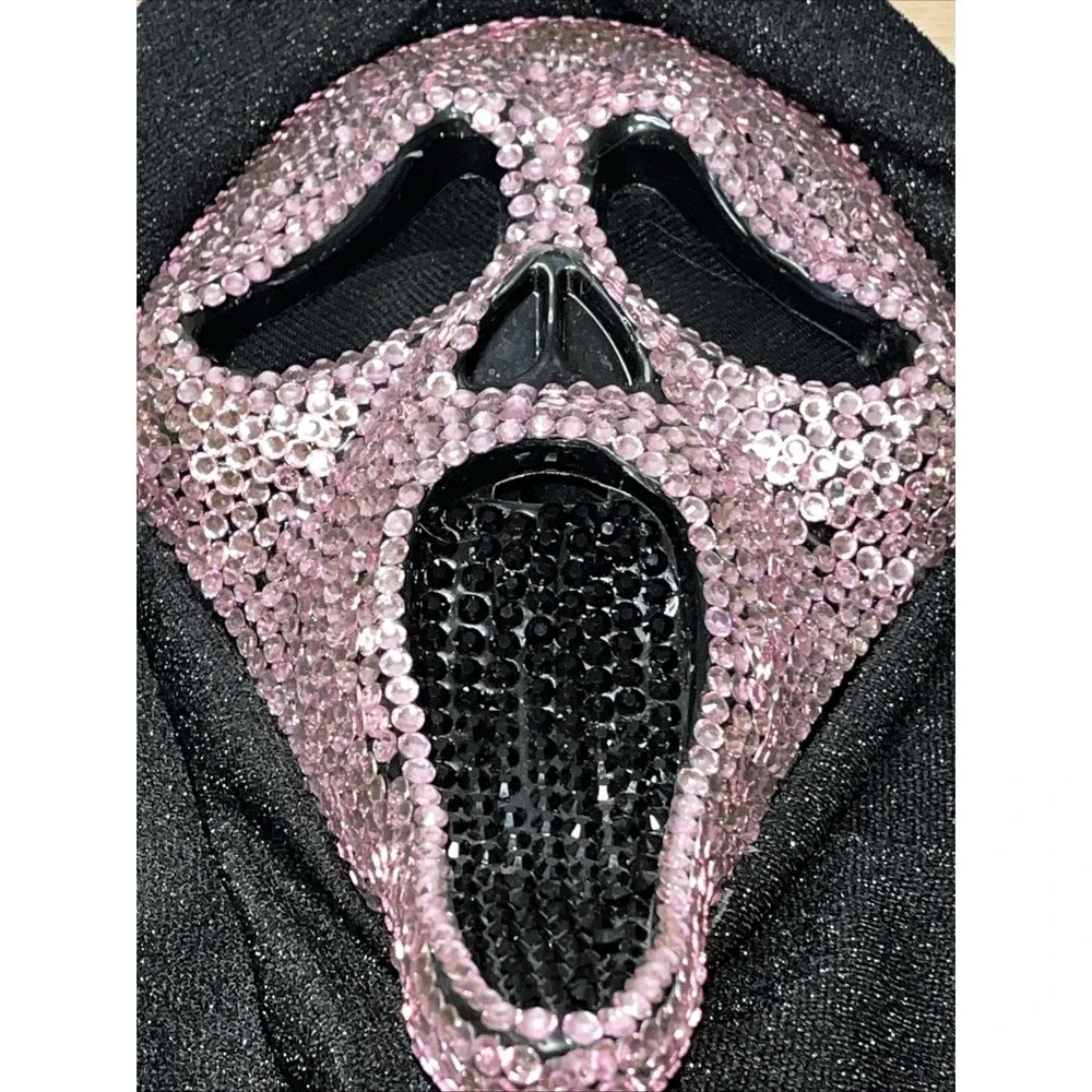 Spirit Ghost Face Pink Bedazzled Rhinestone Bling Full Mask SCREAM Halloween 🎃